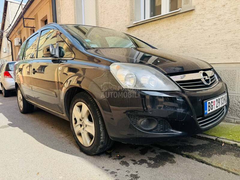 Opel Zafira 111 jahre edition