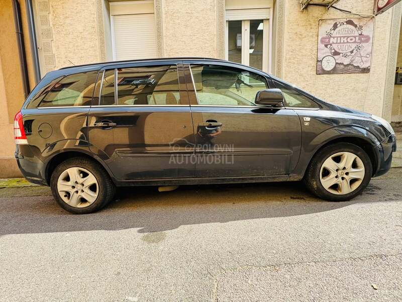 Opel Zafira 111 jahre edition