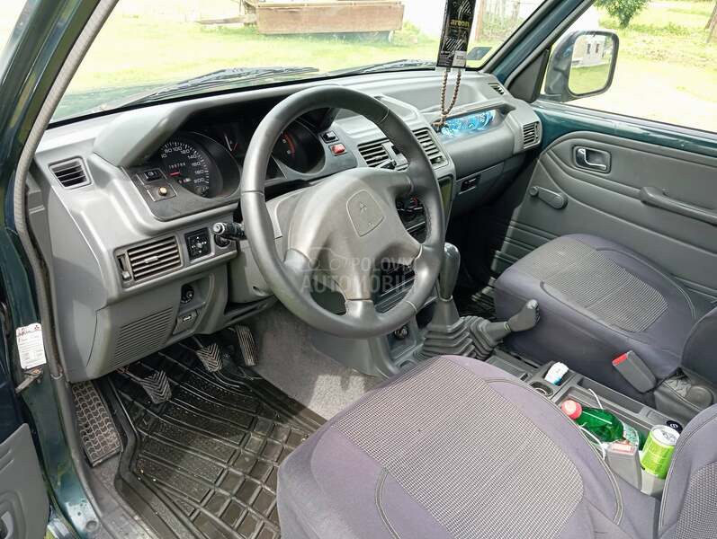 Mitsubishi Pajero 