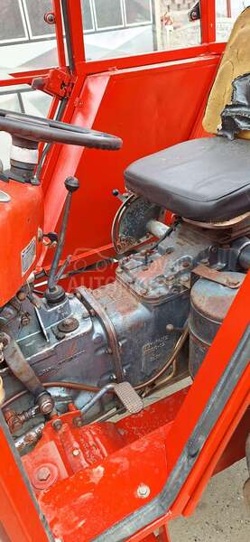 IMT 539 dva komada