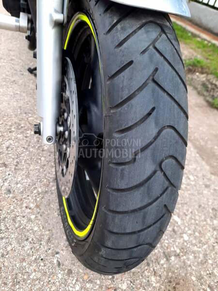 Yamaha Fazer 600