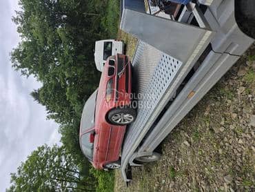 BMW 320 2002. god. -  kompletan auto u delovima