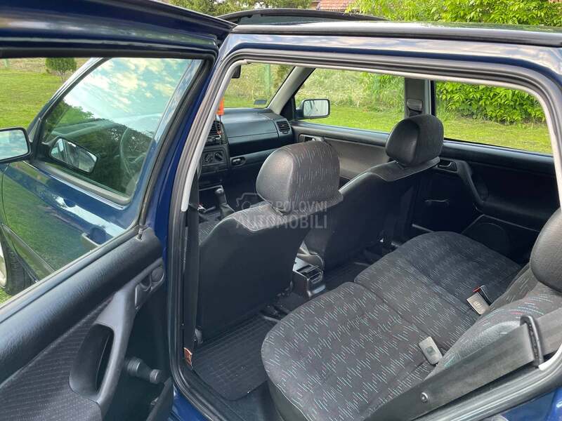 Volkswagen Golf 3 1.6 8v
