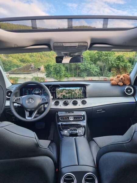 Mercedes Benz E 220 220