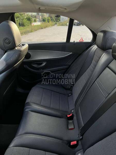 Mercedes Benz E 220 220
