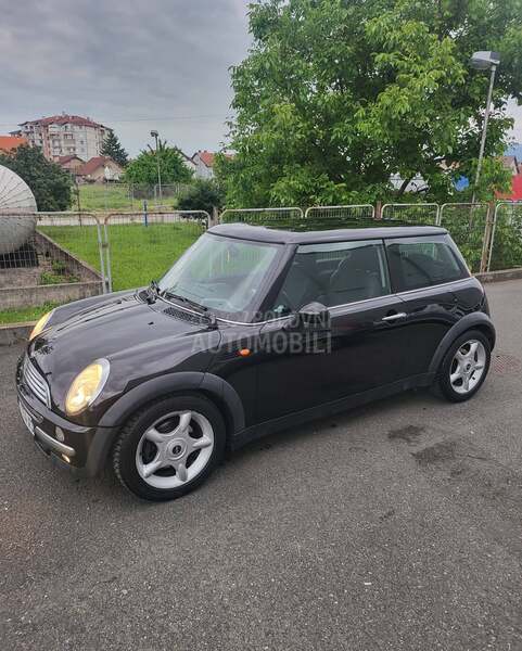 MINI Cooper 