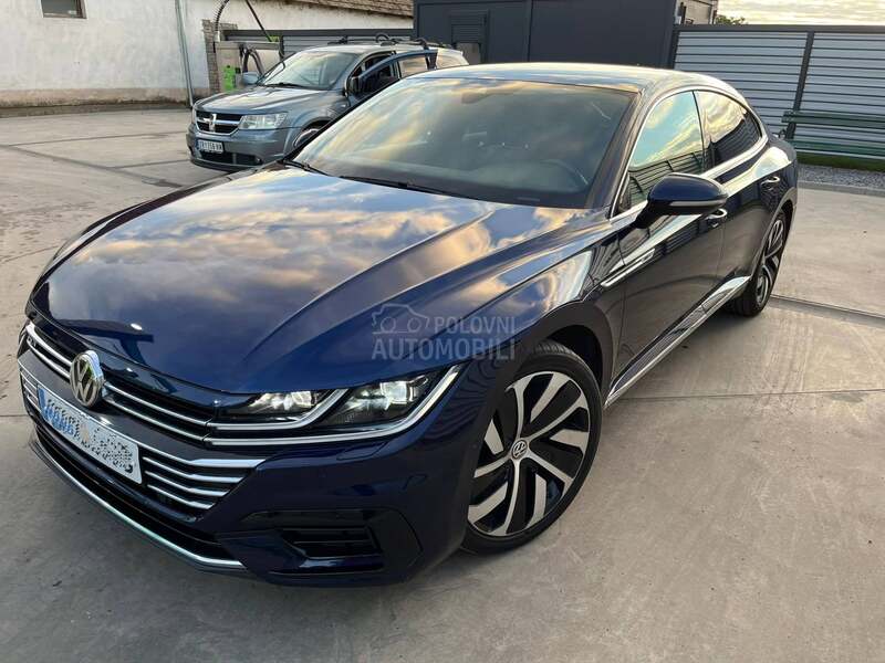 Volkswagen Arteon R LINE/T.OP CEN