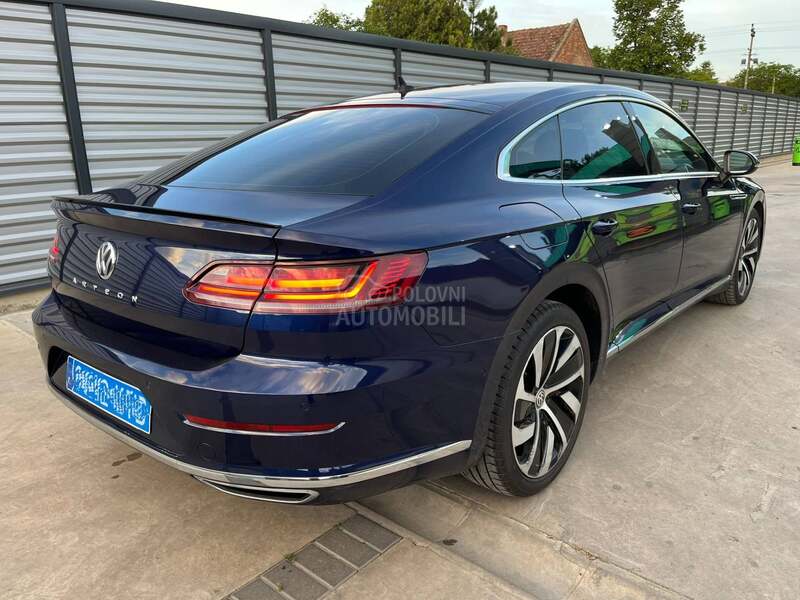 Volkswagen Arteon R LINE/T.OP CEN