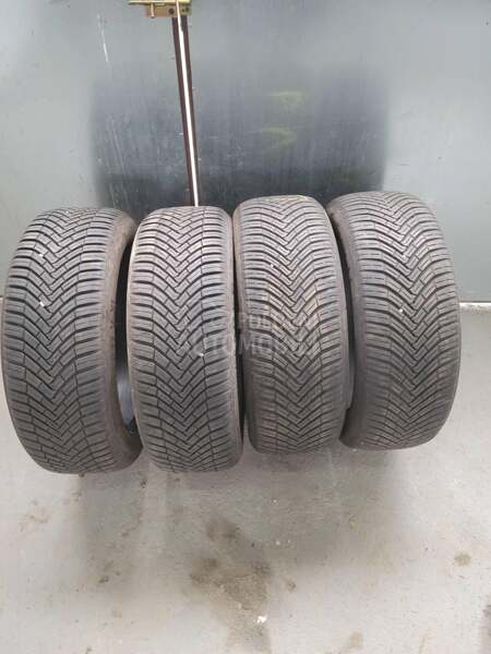Continental 205/55 R17 Sve sezone