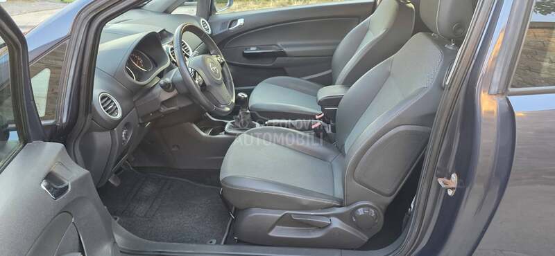 Opel Corsa D 1.3 cdti Svajcarska