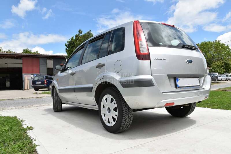 Ford Fusion 1.4 Ben zin Restajl