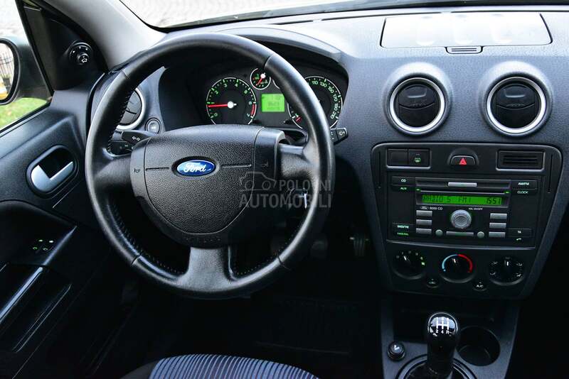 Ford Fusion 1.4 Ben zin Restajl
