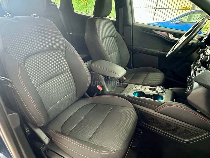Ford Kuga ST-LINE AUT.