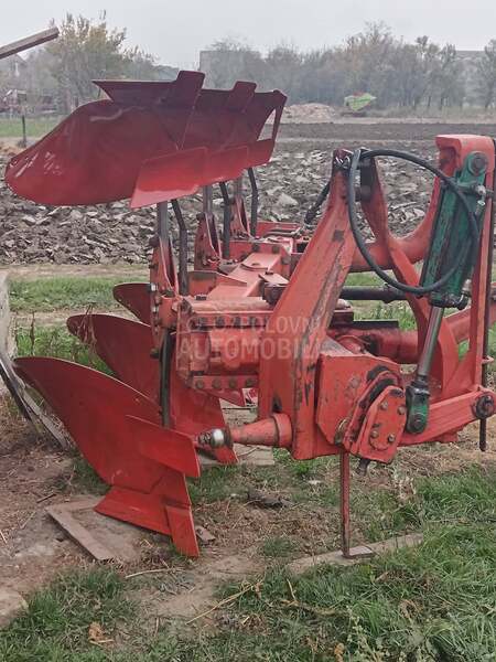 Kverneland L100