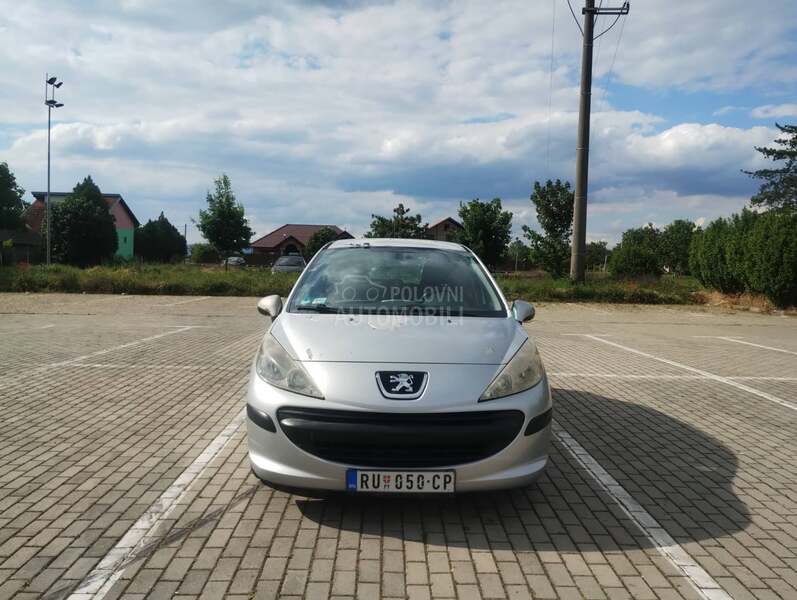 Peugeot 207 1.4
