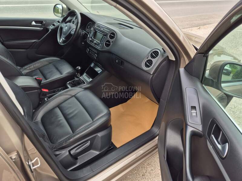 Volkswagen Tiguan 2.0TDI F.u.l.l