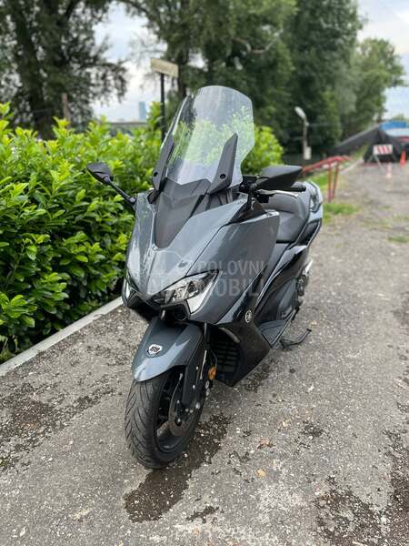 Yamaha TMAX   T MAX