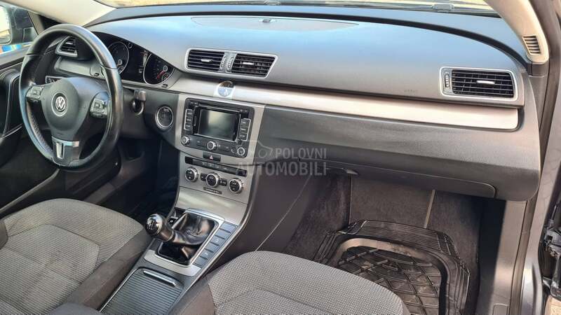 Volkswagen Passat B7 1.6TDI BLUEMOTION