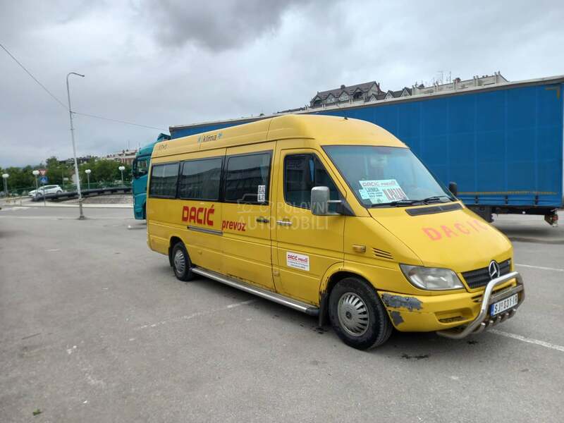 Mercedes Benz 313 cdi sa 18 sed