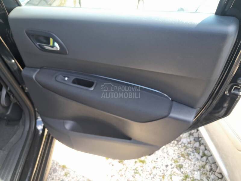 Peugeot 3008 1.6 HDI
