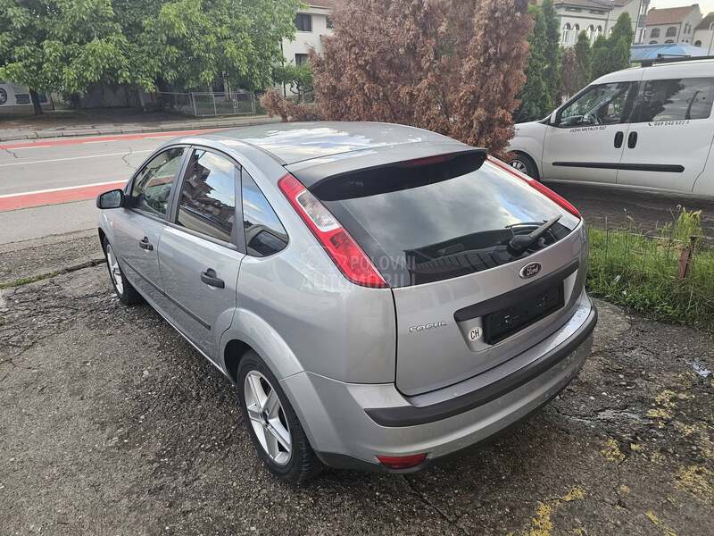Ford Focus C.H