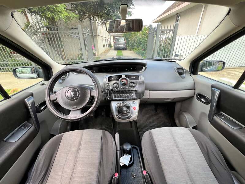 Renault Scenic 1.4 16v