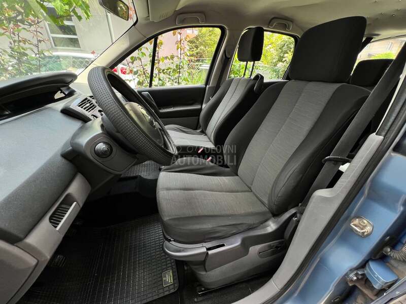 Renault Scenic 1.4 16v
