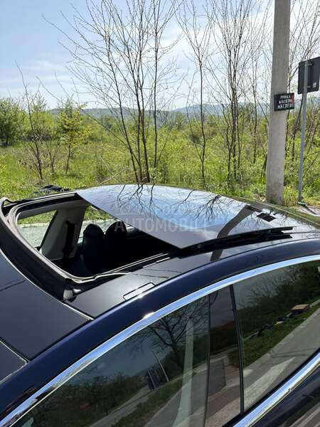 Tesla Model S 85D