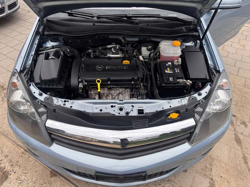 Opel Astra H 