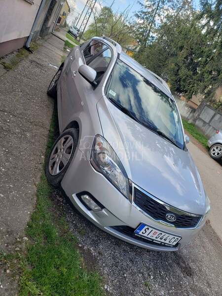 Kia cee`d sw CRDi