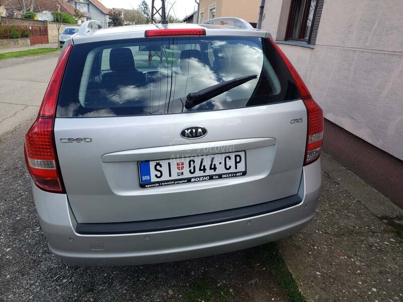 Kia cee`d sw CRDi