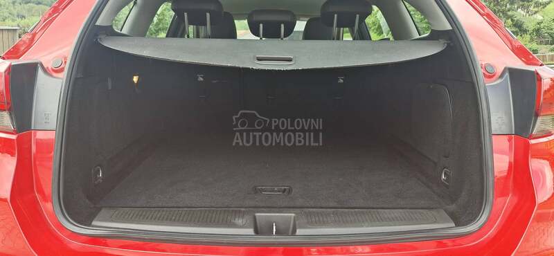 Opel Astra K 1,6 cdti sport NOVA