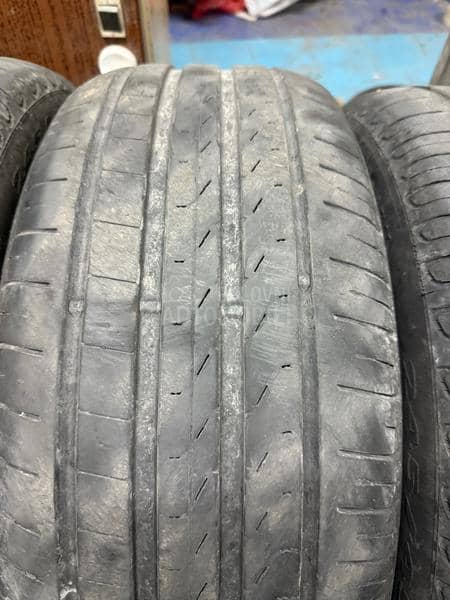 Pirelli 245/45 R18 Letnja