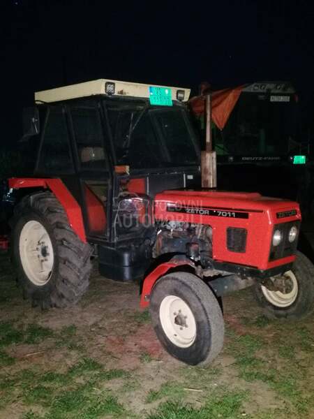 Zetor 7011