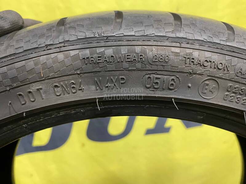 Continental 215/40 R17 Letnja