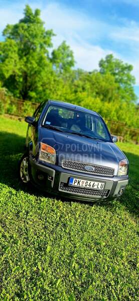 Ford Fusion 1.4 TDI