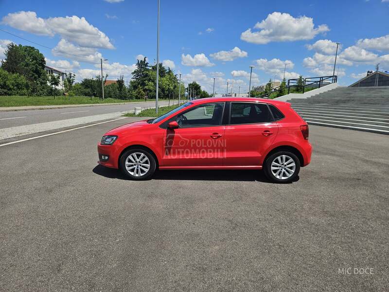 Volkswagen Polo 1.2 tsi xenon led