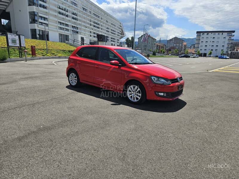 Volkswagen Polo 1.2 tsi xenon led