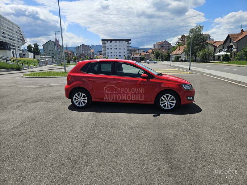 Volkswagen Polo 1.2 tsi xenon led