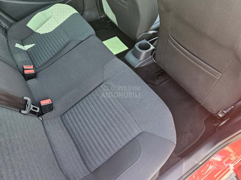 Volkswagen Polo 1.2 tsi xenon led