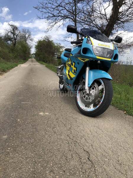 Suzuki Gsxr600