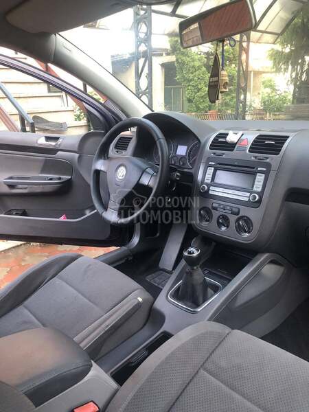 Volkswagen Golf 5 