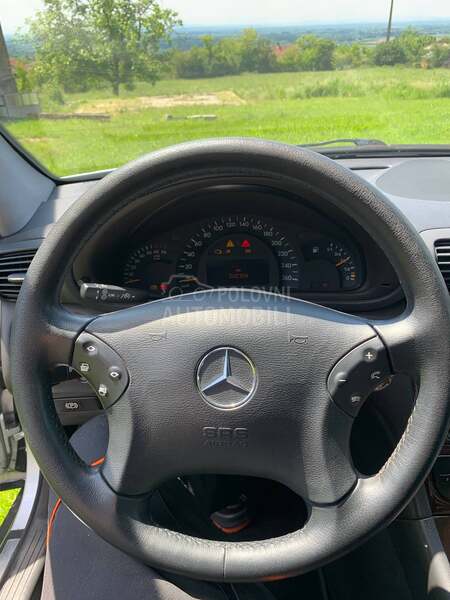 Mercedes Benz C 200 
