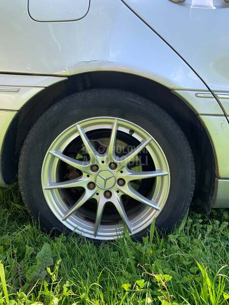 Mercedes Benz C 200 