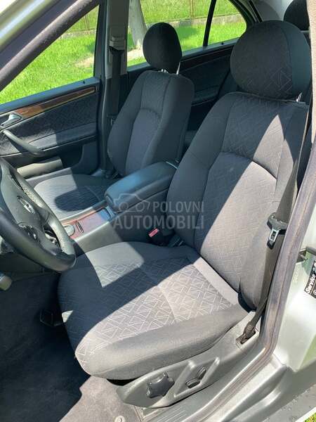 Mercedes Benz C 200 