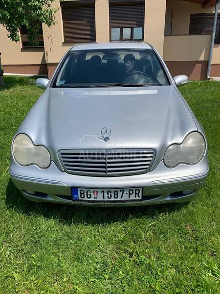 Mercedes Benz C 200 