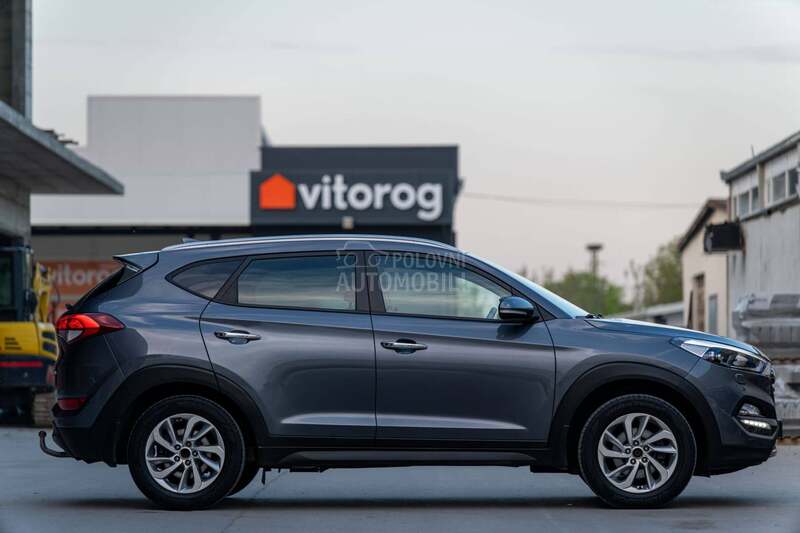 Hyundai Tucson 1.6GDI/MT