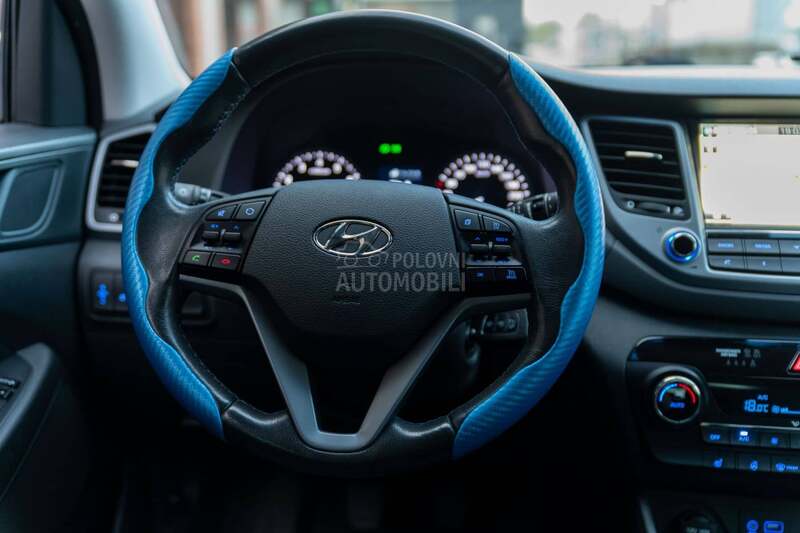 Hyundai Tucson 1.6GDI/MT
