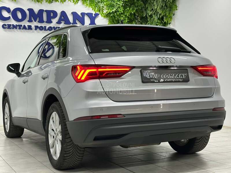 Audi Q3 2.0 TDI VIRT AUT PAN