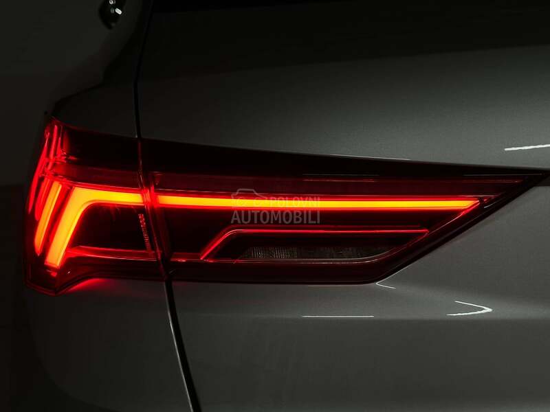 Audi Q3 2.0 TDI VIRT AUT PAN